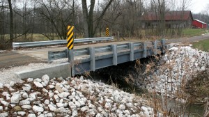 Steel beam bridge